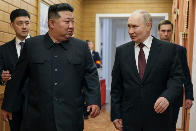 Vladimir Putin i Kim Džong Un