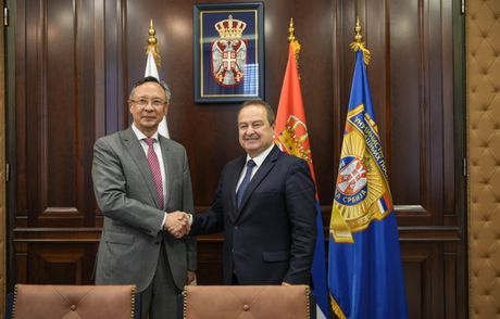 Ministar Dačić sa visokim komesarom OEBS za nacionalne manjine