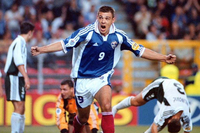 Savo Milošević, Euro 2000, Fudbalska reprezentacija Jugoslavije Savo Milošević, Euro 2000, Fudbalska reprezentacija Jugoslavije