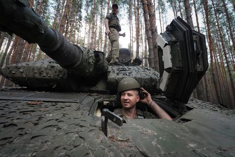 Rat u Ukrajini, borbe na frontu