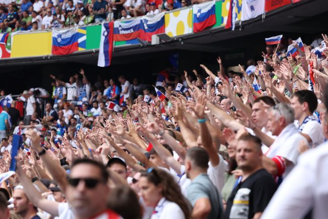 Slovenija - Srbija, EURO 2024, Navijači