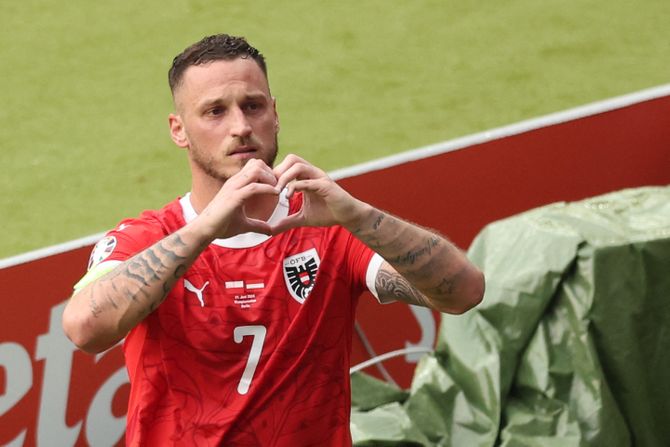 Marko Arnautović, Austrija - Poljska