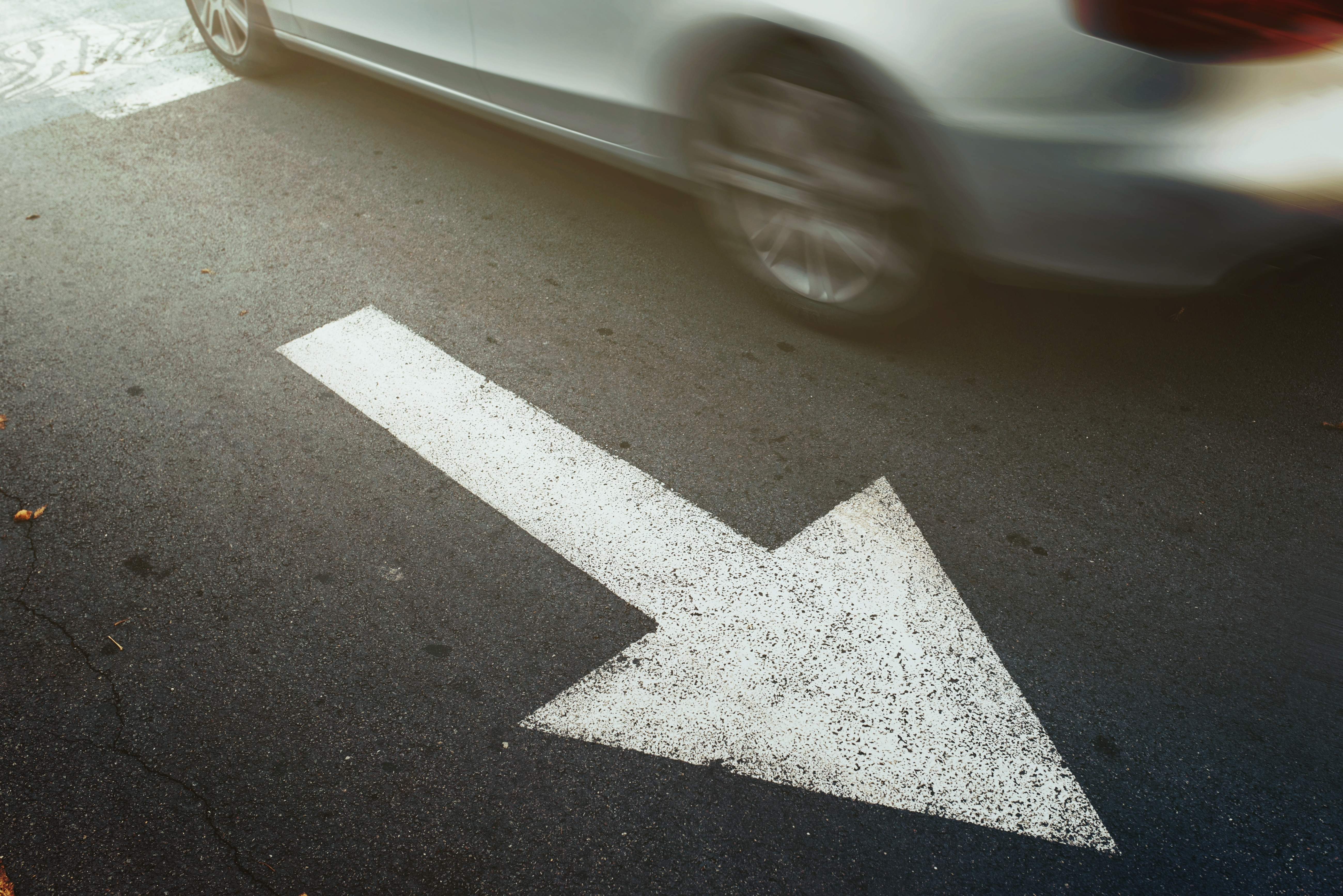 AMSS: Povoljni uslovi za vožnju, višesatna zadržavanja teretnjaka na izlazu