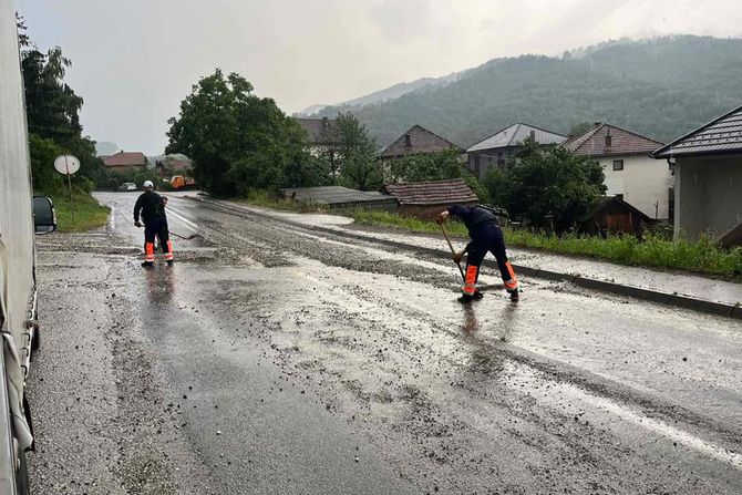 Oluja  Priboj i Prijepolje