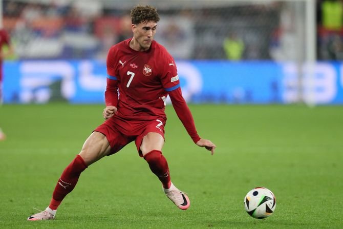 Dušan Vlahović Dušan Vlahović