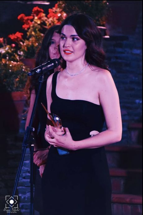 Staša Nikolić Staša Nikolić