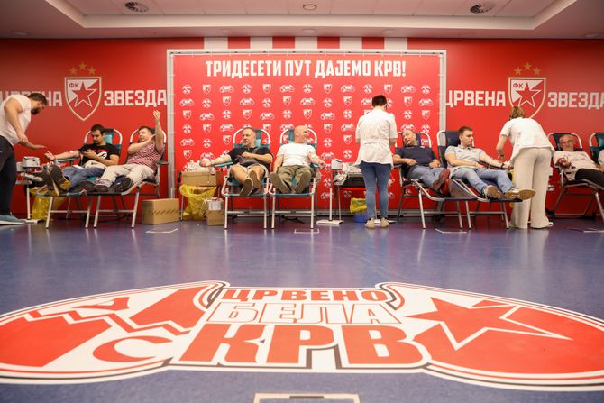 FK Crvena zvezda, davanje krvi