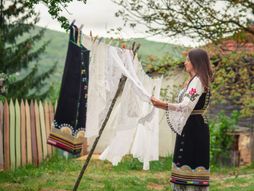 Narodna nošnja Srbije