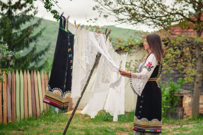 Narodna nošnja Srbije Narodna nošnja Srbije