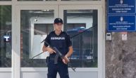 Policajci sa dugim cevima na ulicama Novog Pazara: Ovako izgleda grad nakon terorističkog napada u Srbiji