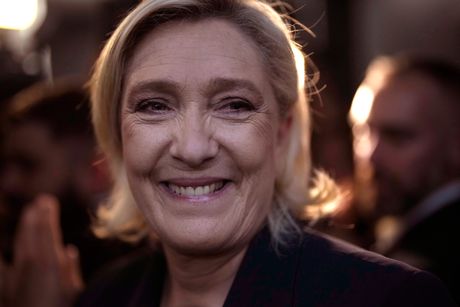 Marin Le Pen i njene pristalice