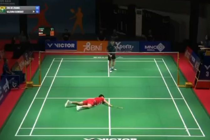 Badminton