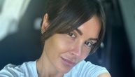 Dragana Mićalović bez trunke šminke naglašava prirodnu lepotu: Mama Milica prva u komentarima