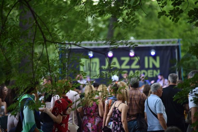 Jazz in the garden