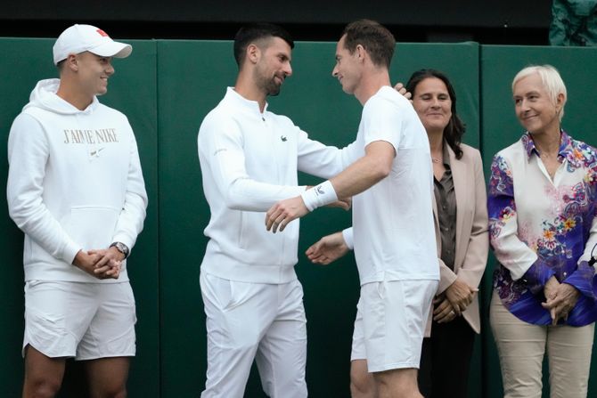 Endi Mari, Novak Đoković Endi Mari, Novak Đoković