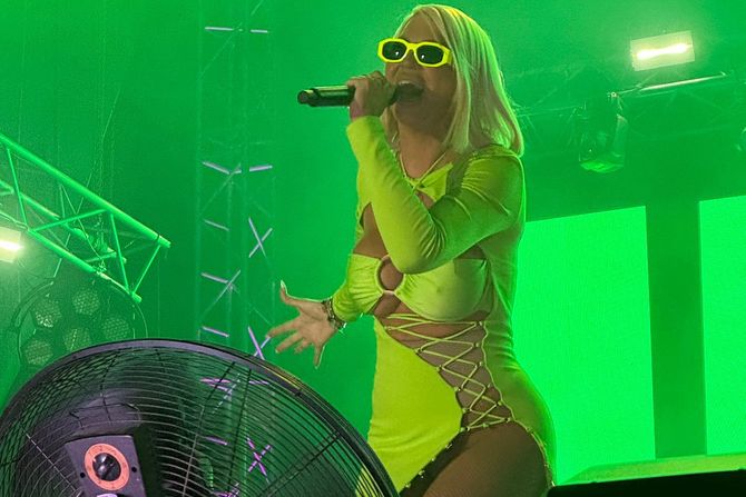 Jelena Karleuša Jelena Karleuša