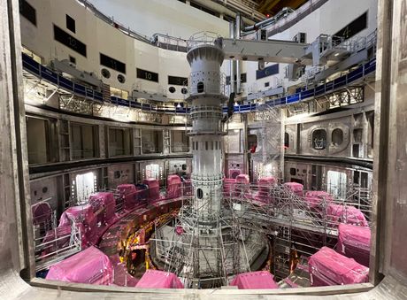 ITER reaktor tokamak fuzija