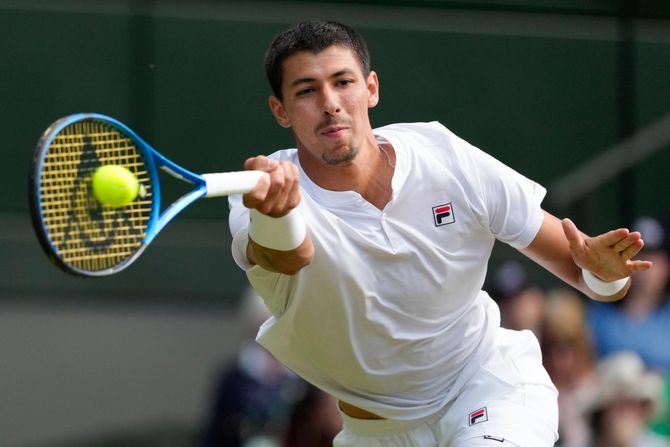 Novak Đoković Vimbldon Aleksej Popirin Novak Đoković Vimbldon Aleksej Popirin