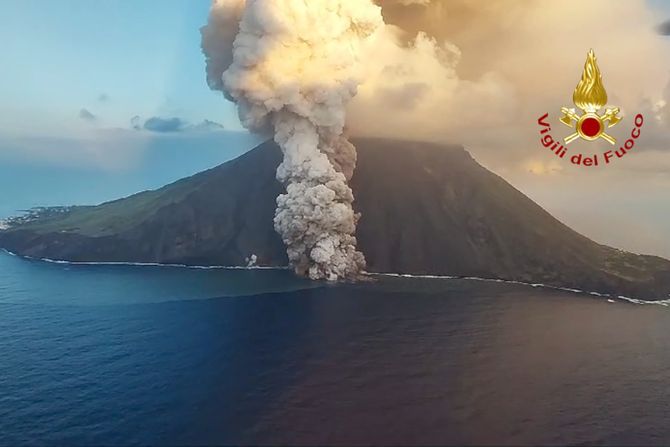 Italija vulkan Stromboli erupcija Italija vulkan Stromboli erupcija