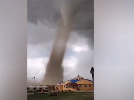 Tornado Kina