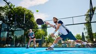 Da li padel, trenutno najpopularnija aktivnost u Srbiji, može da pomogne sa gubitkom kilograma?