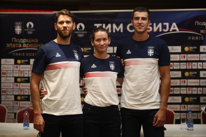 Veslači Srbije - Martin Mačković - Nikolaj Pimenov - Jovana Arsić Veslači Srbije - Martin Mačković - Nikolaj Pimenov - Jovana Arsić