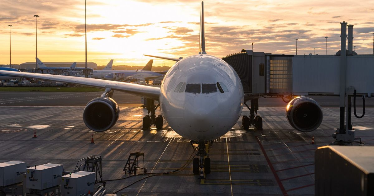 Eko-smetnja: Odsjaj sunca otežava sletanje aviona na aerodrom Šiphol kraj Amsterdama