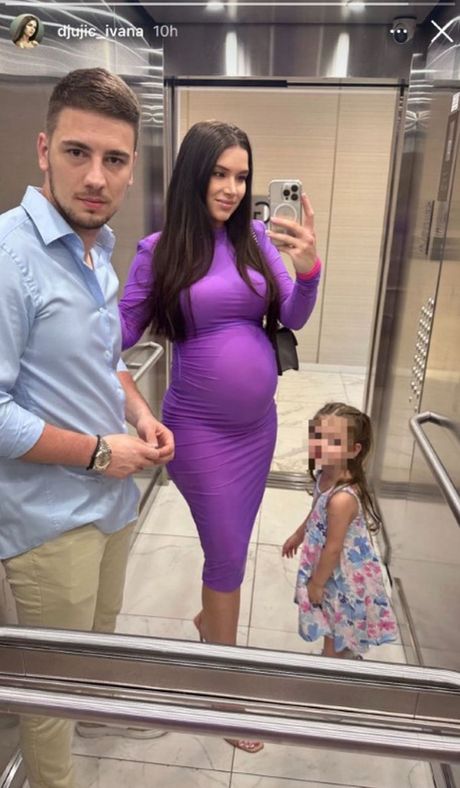 Aleksandar Mitrović, Ivana Aleksandar Mitrović, Ivana