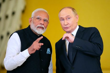 Vladimir Putin i Narendra Modi