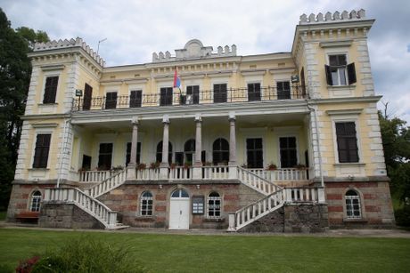 Zamak kulture, Vrnjačka Banja