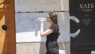 Crveni alarm za POLA DRŽAVE! U Beogradu oko 13 sati izmereno 36°C, a nije najtopliji: Evo gde se topi asfalt