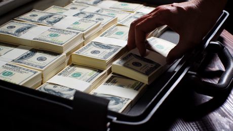 Dolari u koferu Dolari u koferu