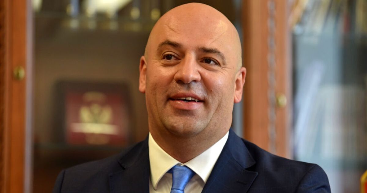 Roko Tolić: Neću da putnici idu u Tiranu i Dubrovnik, nego da lete iz ...