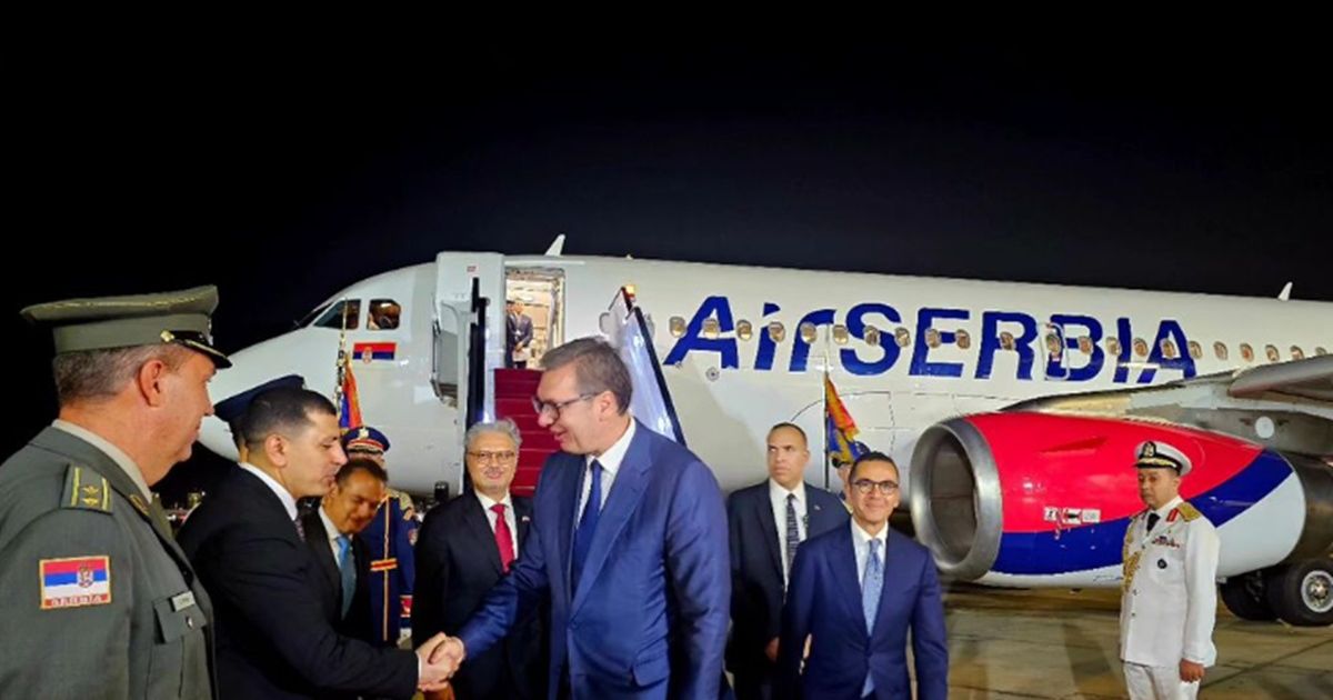 Predsednik Srbije stigao u Kairo, počeo dvodnevnu posetu Egiptu