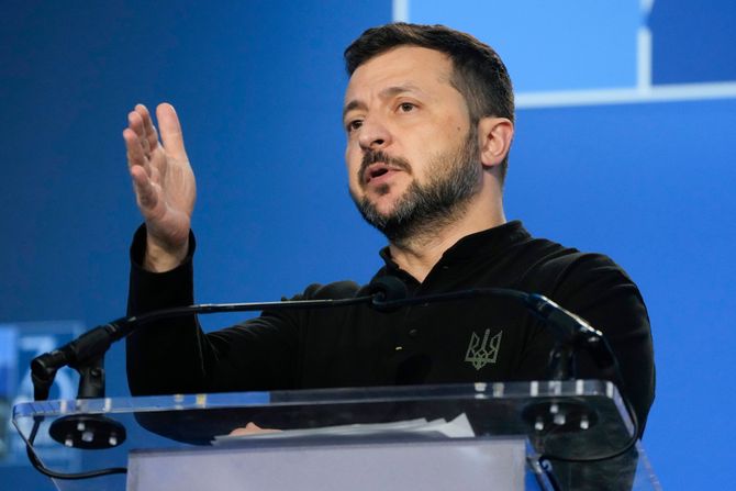 Volodimir Zelenski na samitu NATO Volodimir Zelenski na samitu NATO