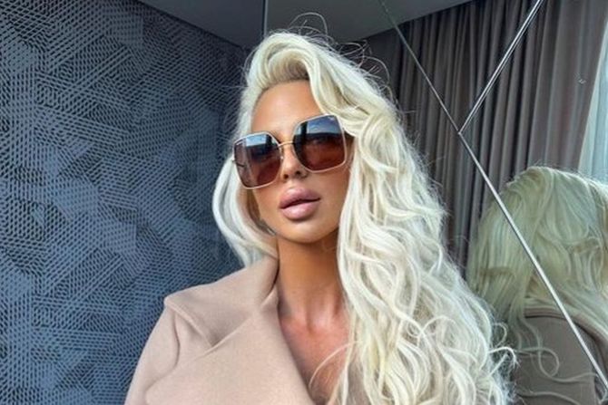 Jelena Karleuša Jelena Karleuša