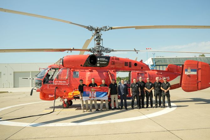 Ivica Dačić, Helikopterska jedinica