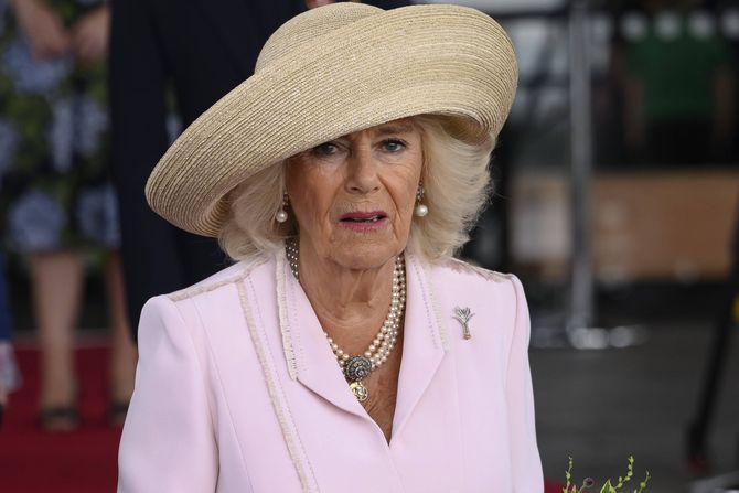 kraljica Kamila kraljica Kamila