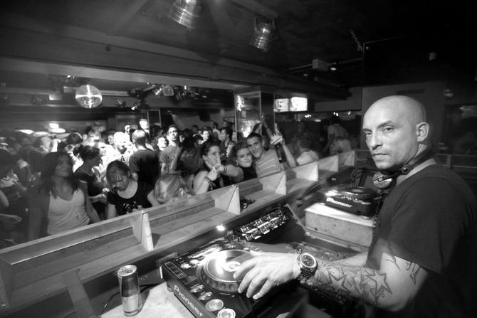 Di Džej Tomkraft DJ Tomcraft Di Džej Tomkraft DJ Tomcraft