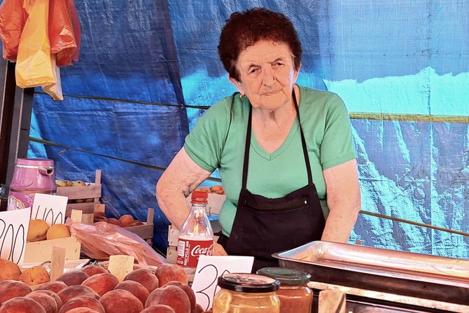 Baka Živadina Kuzmanović Baka Živadina Kuzmanović