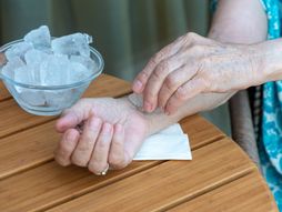 rashlađivanje, led, ruka, vrućina