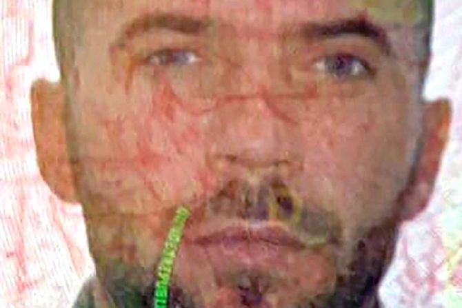 Hajrizi Artan, Osumnjičeni ubistvo policajca u Loznici Hajzri Artan Hajrizi Artan, Osumnjičeni ubistvo policajca u Loznici Hajzri Artan