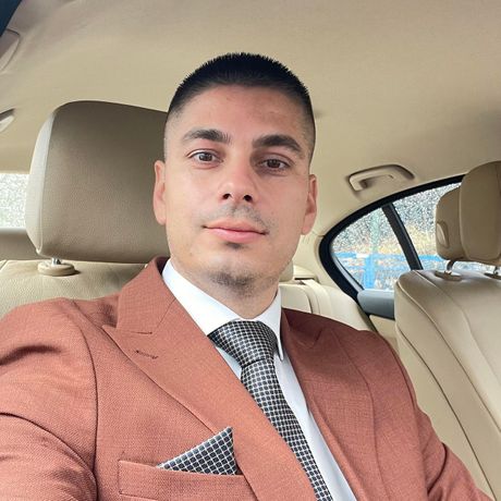 Nikola Krsmanović Nikola Krsmanović