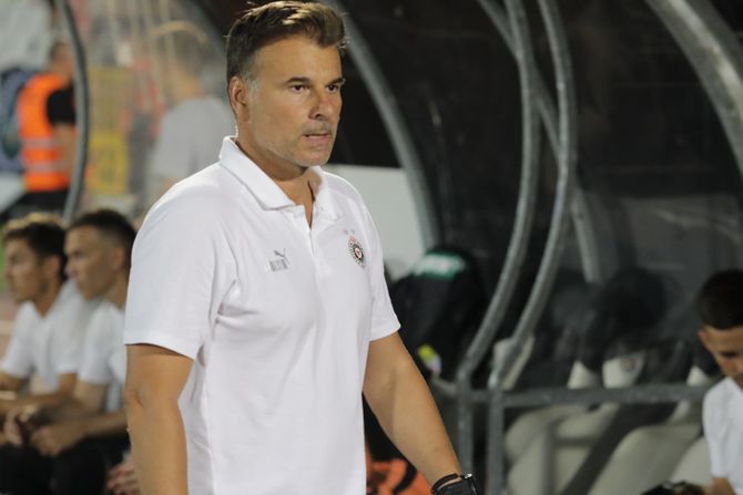 FK Napredak - FK  Partizan FK Napredak - FK  Partizan