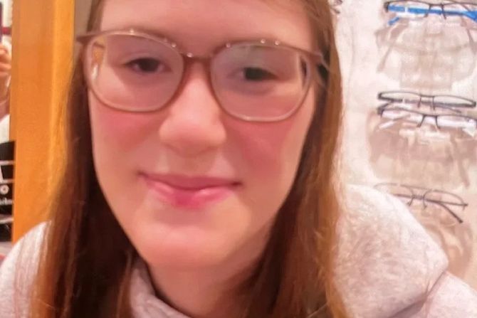 Nina Linen Nemačka nestala devojčica tinejdžerka Nina Linen Nemačka nestala devojčica tinejdžerka