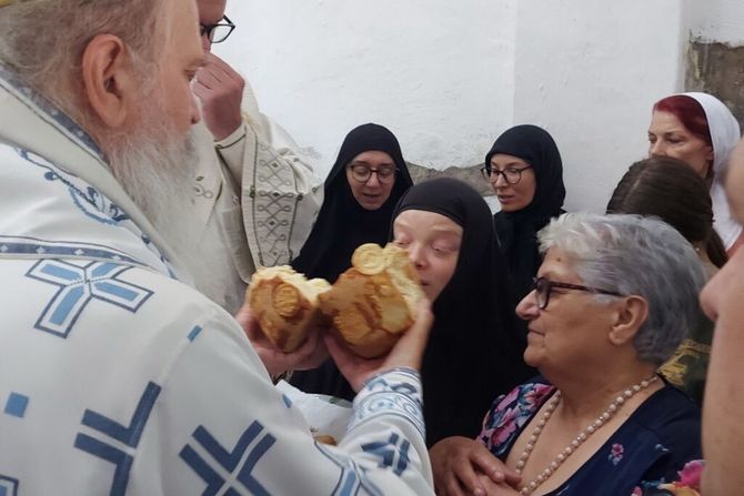 Prizen manastir Svete Nedelje liturgija