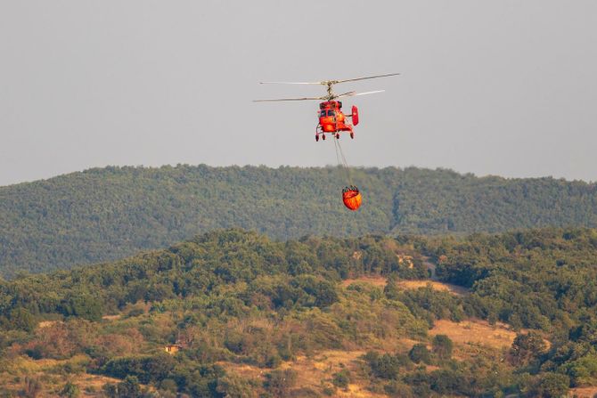 Mup, gašenje požara u Severnom Makedoniji