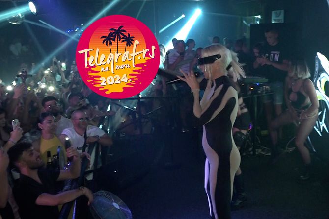 Jelena Karleuša Jelena Karleuša