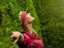 devojka žena leto horoskop zodijak