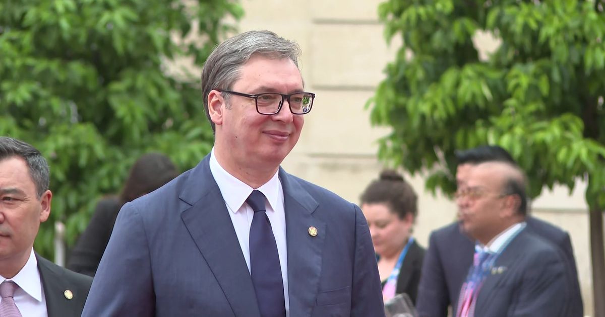 Predsednik Vučić primio u oproštajnu posetu ambasadora Poljske